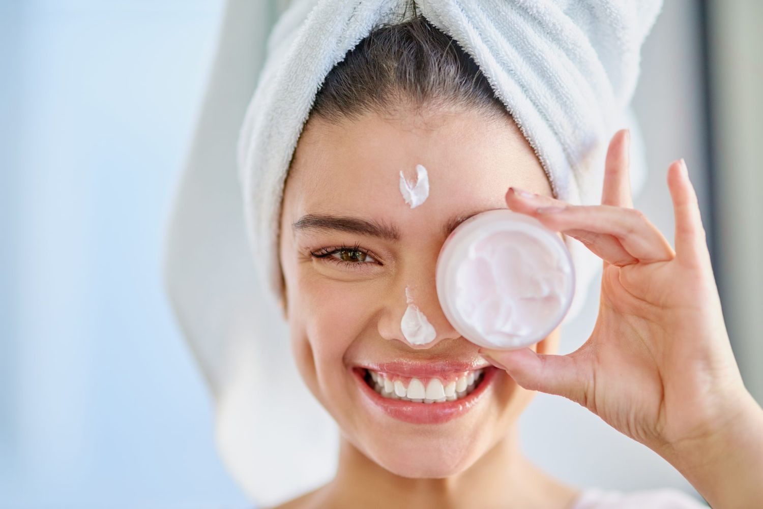 Bioaqua Cream for Hydration and Anti-Aging from Rojika